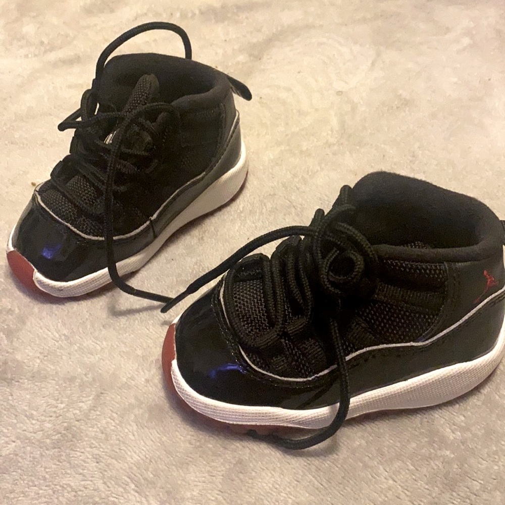 Jordan Retro 11
